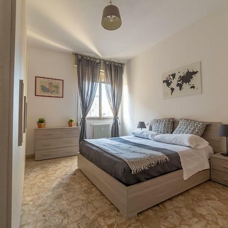 Bologna Fiera Fani Apartment Bagian luar foto