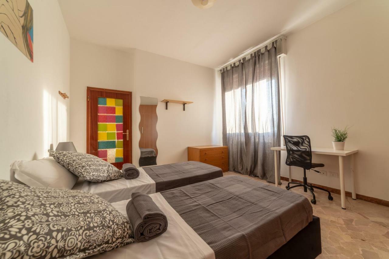 Bologna Fiera Fani Apartment Bagian luar foto